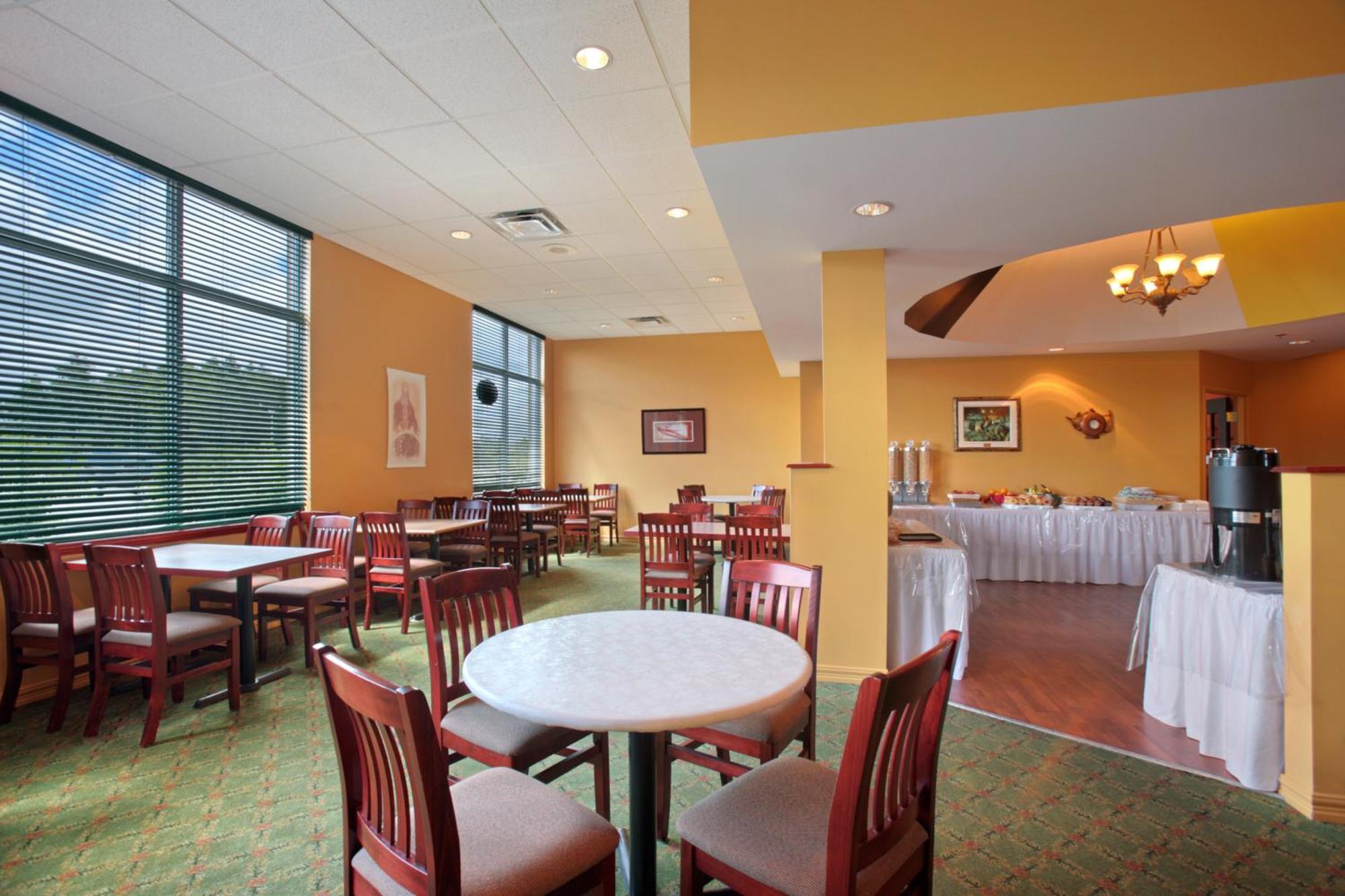 Days Inn By Wyndham Oromocto Conference Centre Restoran foto